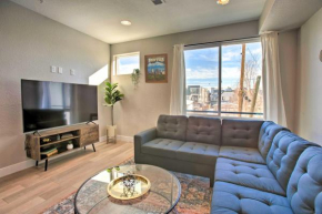 Mountain-View Rooftop Deck Denver Townhome
